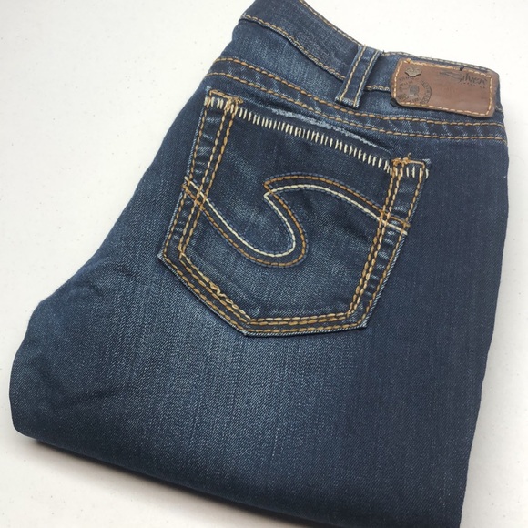 VINTAGE SILVER AIKO BOOTCUT JEANS 31x33” THREE COLOR STITCHING 🦋